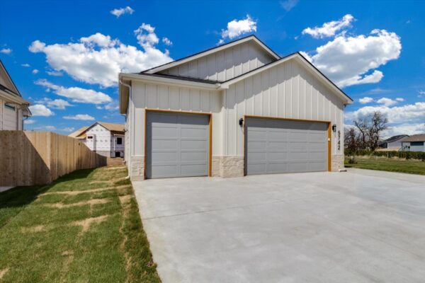 02-5742 N. Edwards Ct-02 02-5742 N. Edwards Ct-02