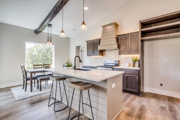 09-5465 N St Paul St-09 09-5465 N St Paul St-09