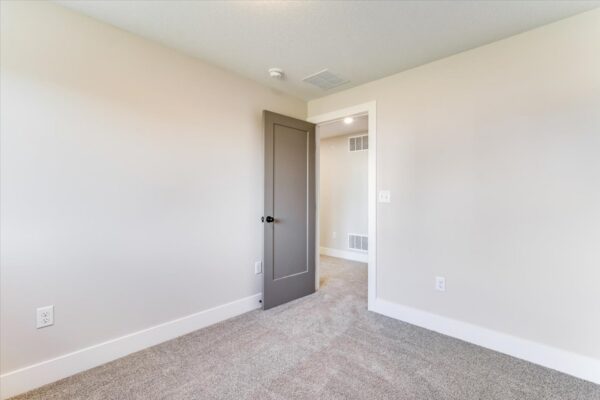 22-5742 N. Edwards Ct-22 22-5742 N. Edwards Ct-22