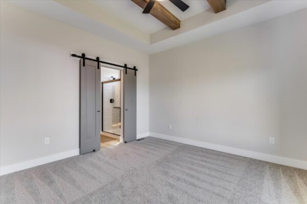 24-5742 N. Edwards Ct-24 24-5742 N. Edwards Ct-24