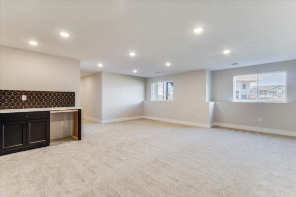 37-5742 N. Edwards Ct-37 37-5742 N. Edwards Ct-37