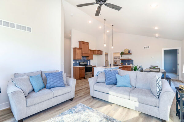 5440 N St Paul St (10) 5440 N St Paul St (10)