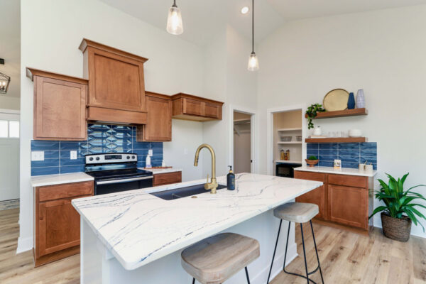 5440 N St Paul St (12) 5440 N St Paul St (12)