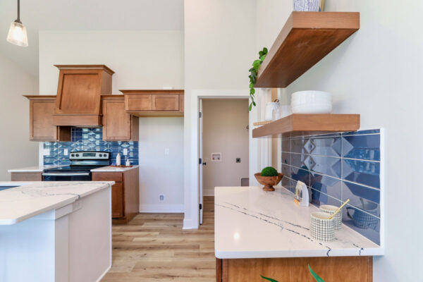 5440 N St Paul St (14) 5440 N St Paul St (14)
