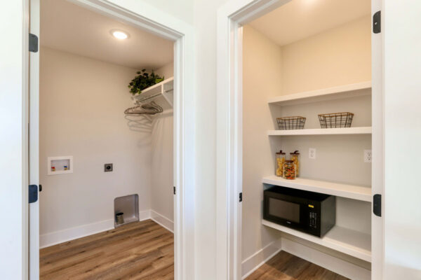 5440 N St Paul St (20) 5440 N St Paul St (20)
