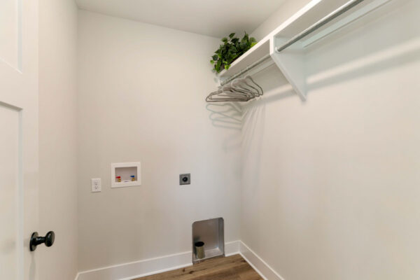 5440 N St Paul St (21) 5440 N St Paul St (21)