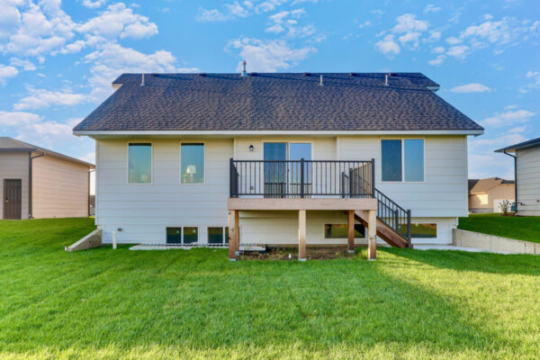5440 N St Paul St (41) 5440 N St Paul St (41)